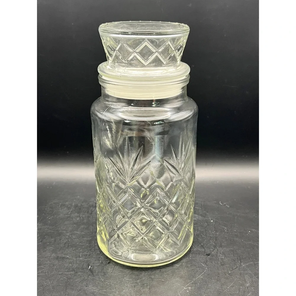Vtg 1983 Mr. Peanut Glass Jar Canister with Lid Diamond Pattern Embossed 1983 8